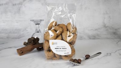 Taralli "Nero di Troia”